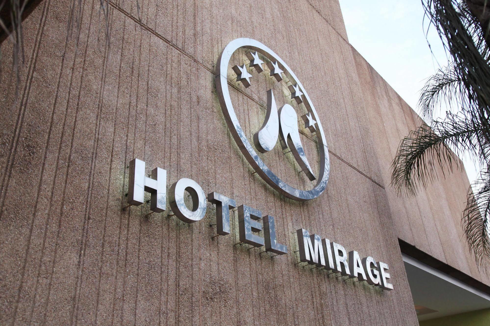 Hotel Mirage Керетаро Екстер'єр фото
